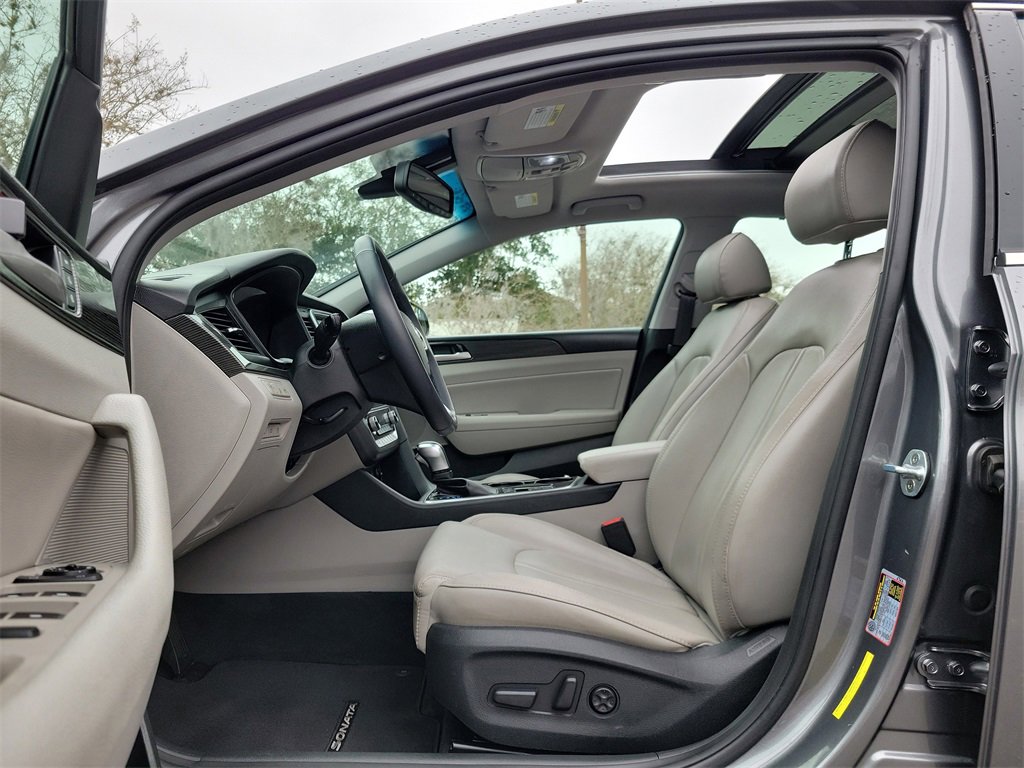 Used 2018 Hyundai Sonata Limited w/ Ultimate Package 07 image 22