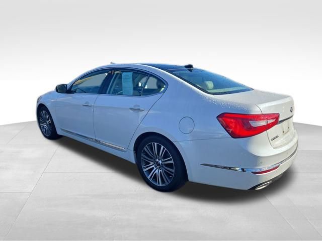 Used 2016 Kia Cadenza Premium w/ Luxury Package image 5