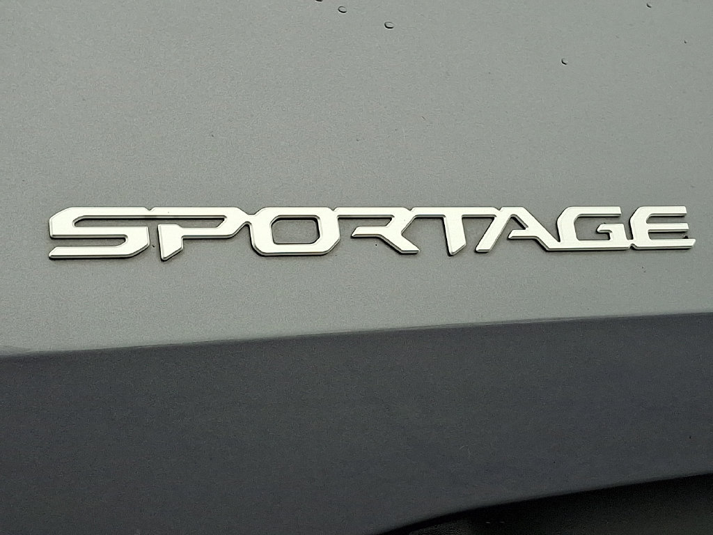 Used 2024 Kia Sportage EX AWD/4WD image 29