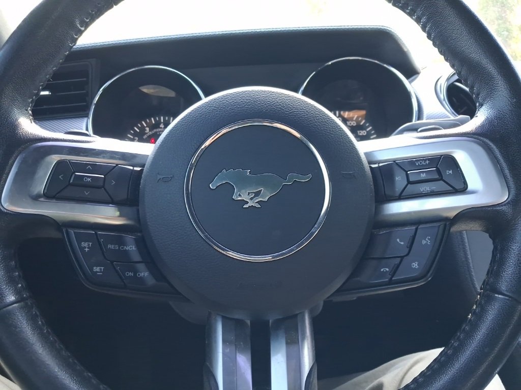 Used 2017 Ford Mustang Coupe image 28