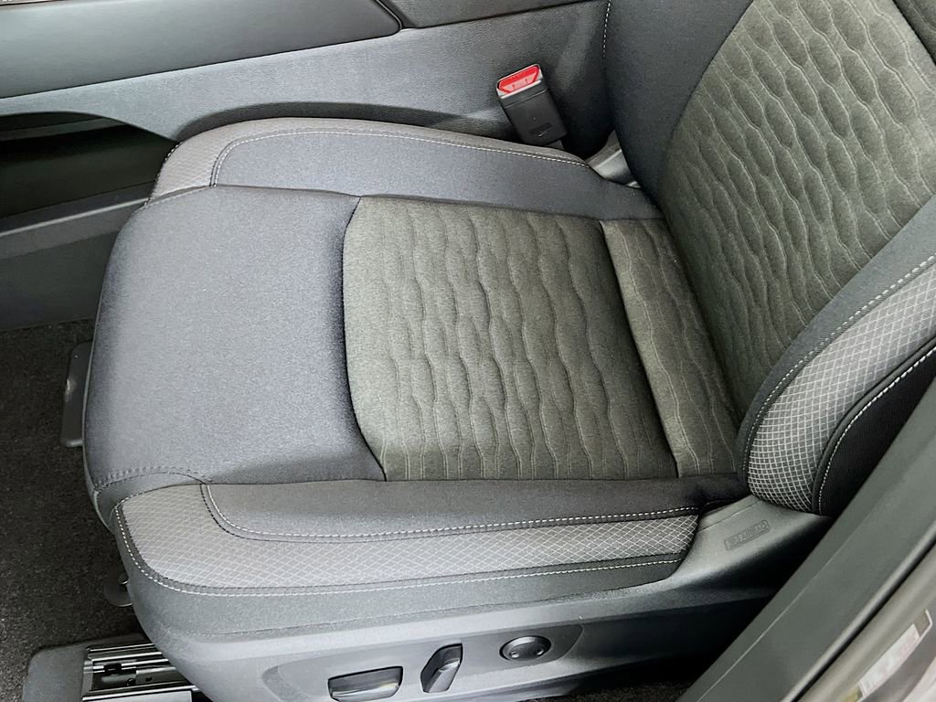 New 2026 Nissan Pathfinder SV image 17