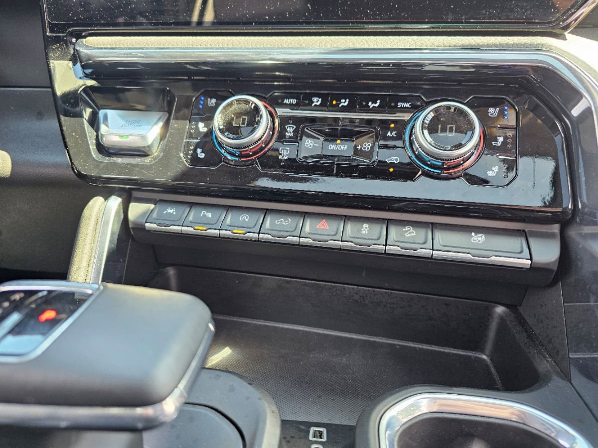 Used 2023 GMC Sierra 1500 Denali image 9