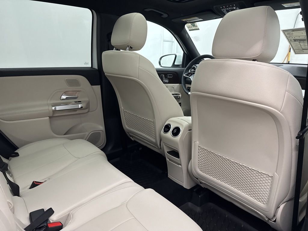 Used 2026 Mercedes-Benz GLB 250 GLB 250 image 25