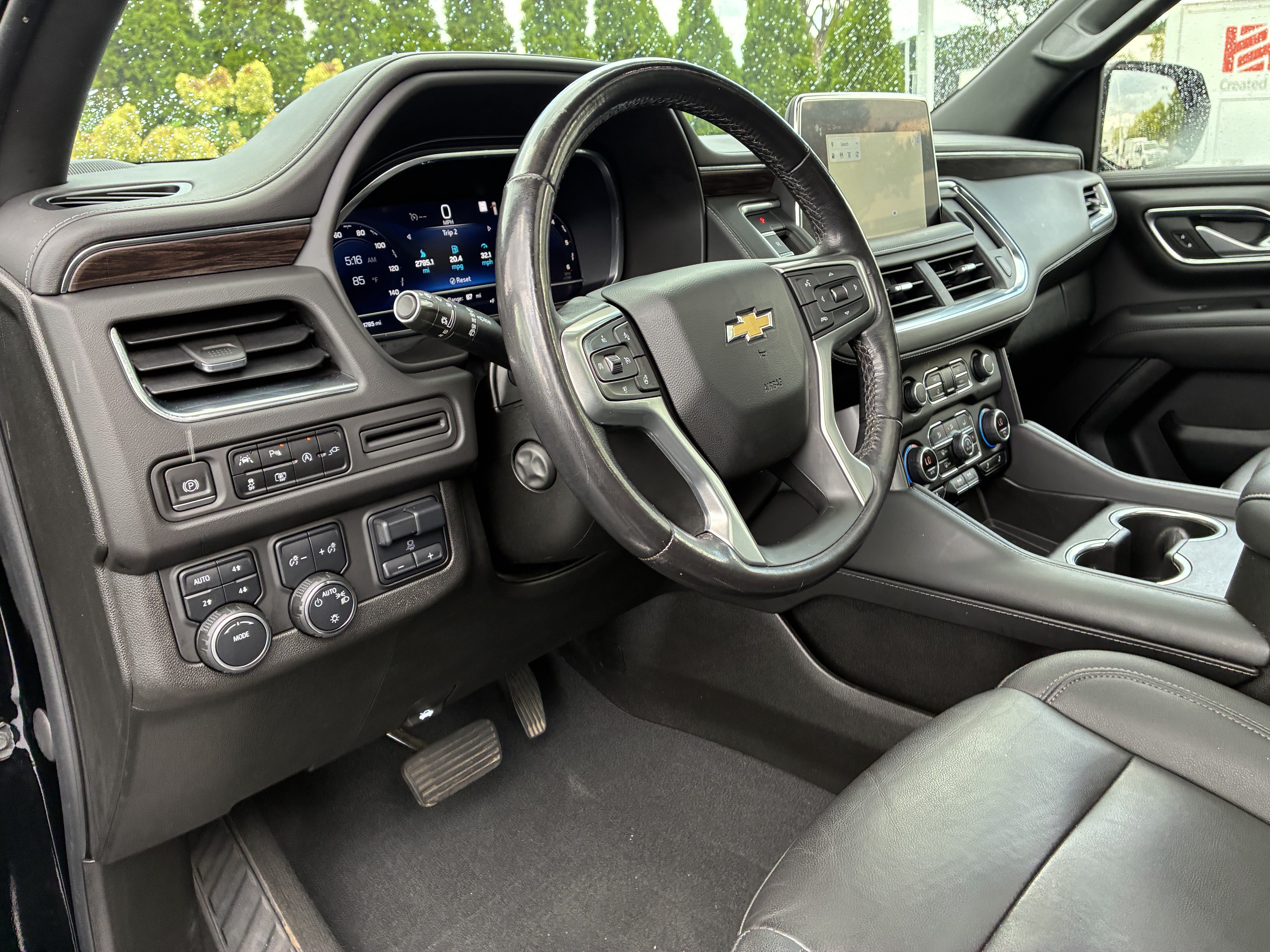 Used 2022 Chevrolet Tahoe LT w/ LT Signature Package AWD/4WD image 23