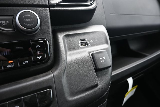 New 2026 RAM ProMaster 2500 w/ Crew Van Package FWD image 38