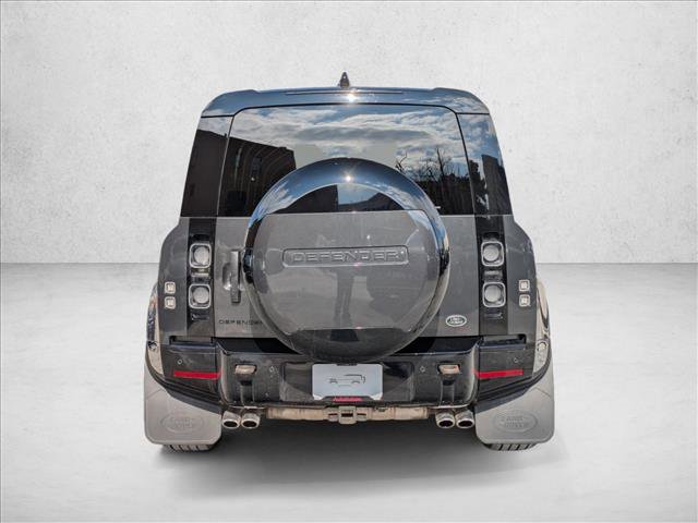 Certified 2023 Land Rover Defender 90 V8 image 7