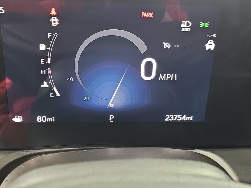 Used 2025 Buick Encore GX Preferred AWD/4WD image 29