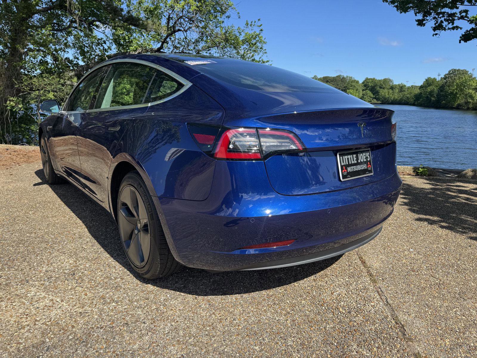 Used 2020 Tesla Model 3 Standard Range Plus RWD image 7