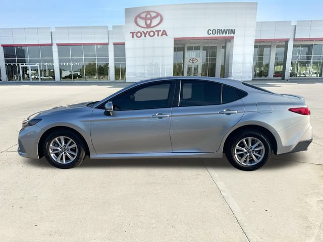 Used 2025 Toyota Camry LE FWD image 2