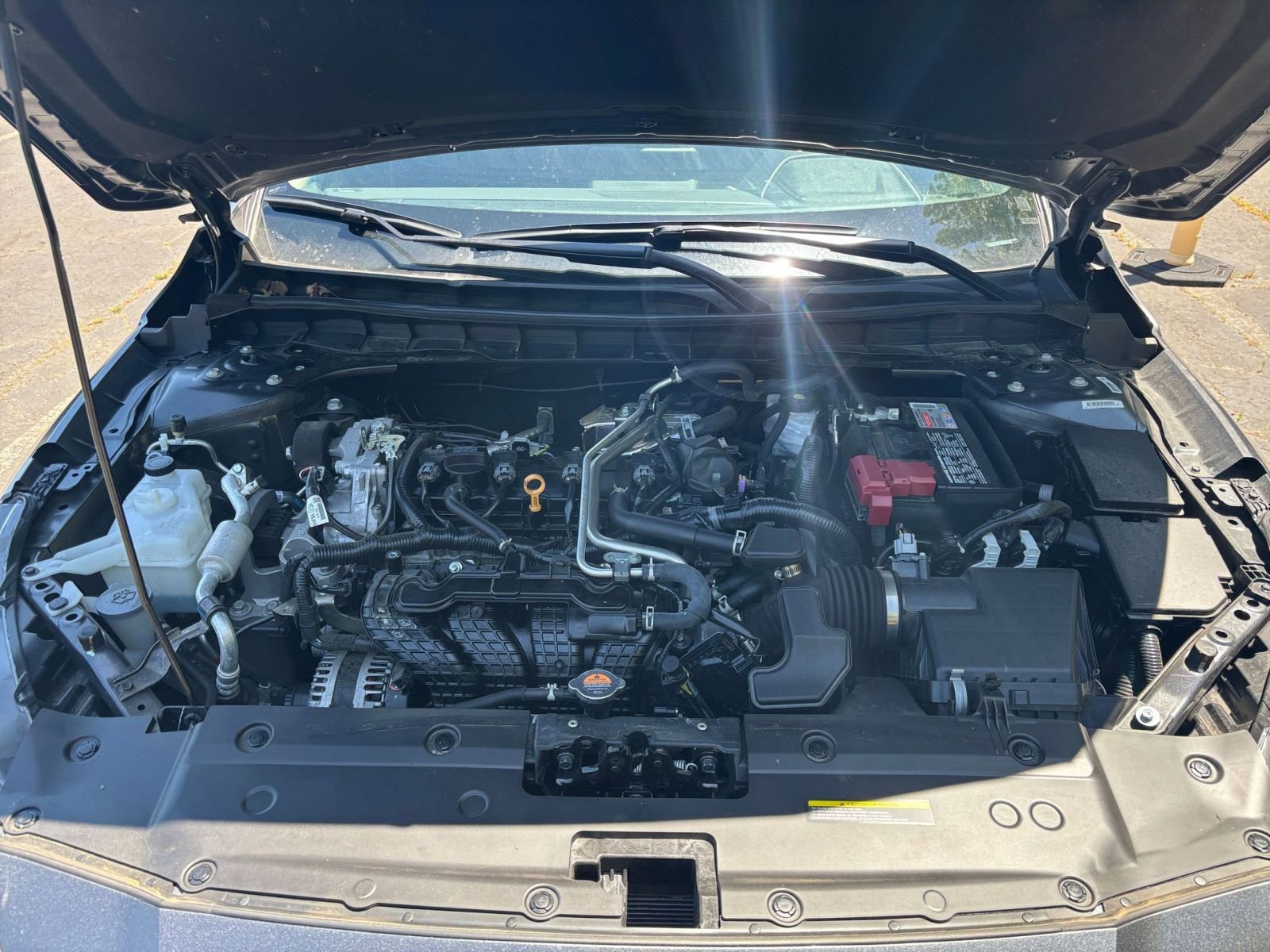 Used 2025 Nissan Altima 2.5 SV FWD image 32