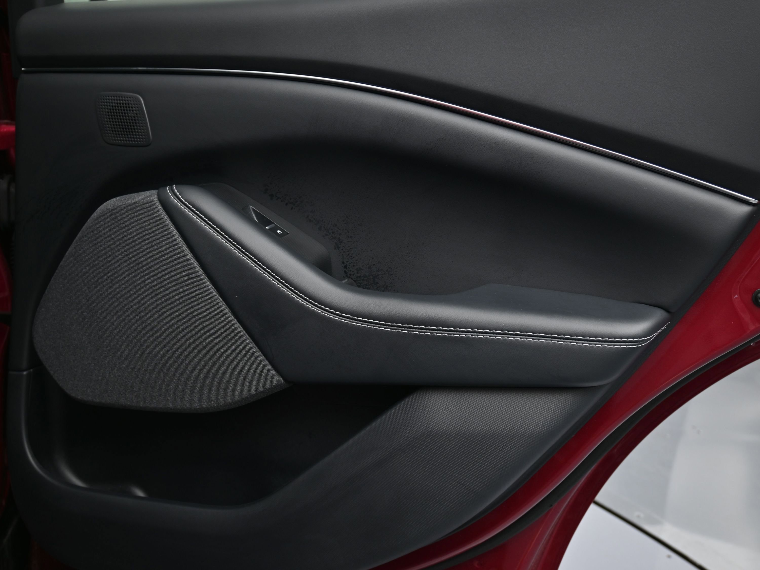 Used 2025 Ford Mustang Mach-E Premium image 11