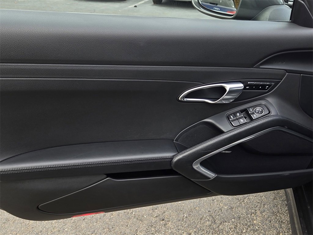 Used 2013 Porsche 911 Carrera S image 13