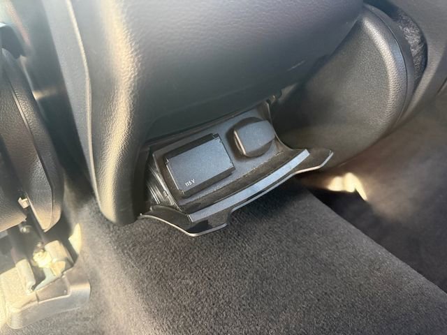 Used 2021 Mercedes-Benz GLC 300 4MATIC image 20