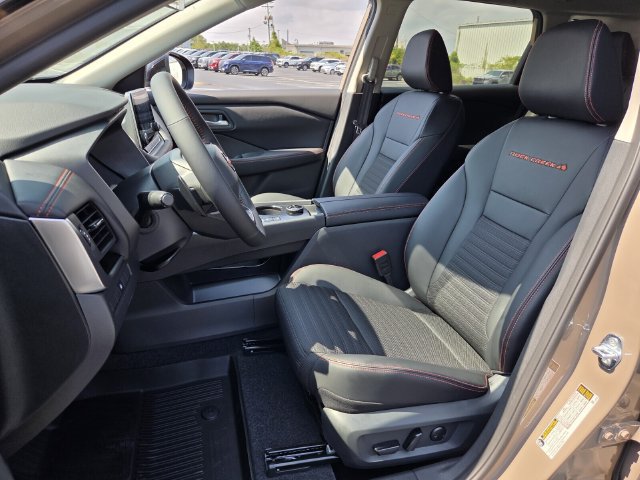 New 2026 Nissan Rogue SV AWD/4WD image 9