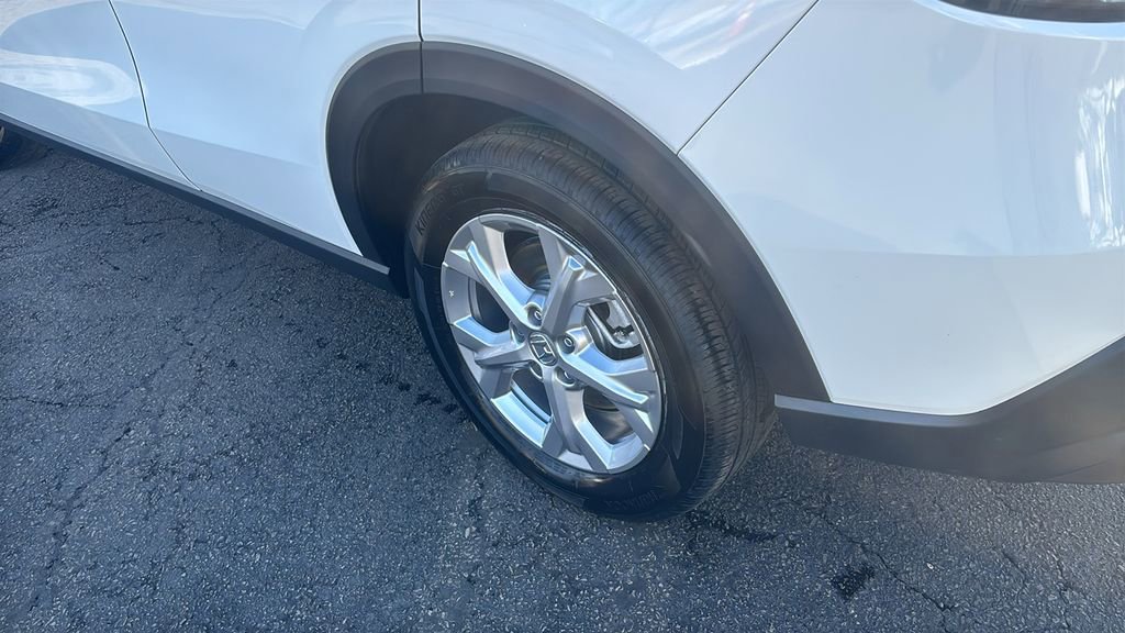 Used 2025 Honda HR-V LX image 9