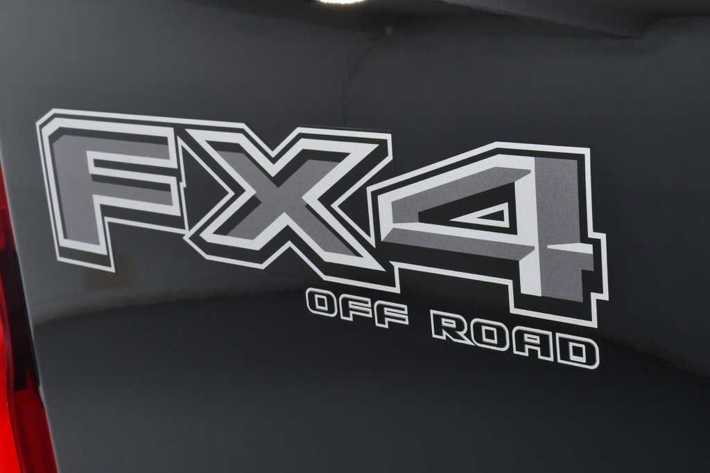 New 2026 Ford F350 Lariat w/ Black Appearance Package image 22