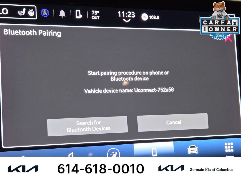 Used 2023 Chrysler Pacifica Touring-L FWD image 28