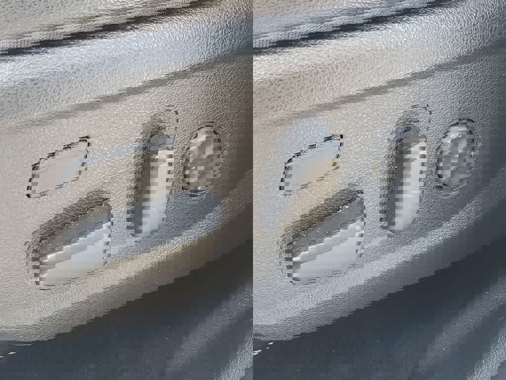 Used 2020 Hyundai Santa Fe Limited image 20