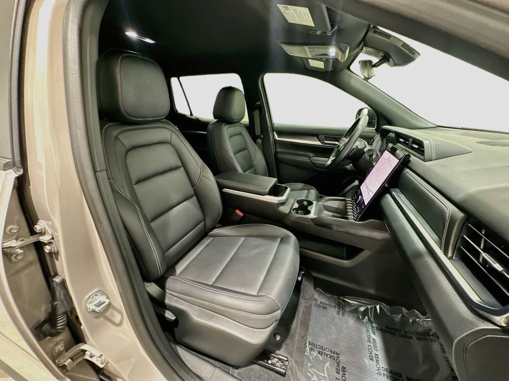 Used 2025 GMC Terrain Elevation w/ Elevation Premium Package AWD/4WD image 29
