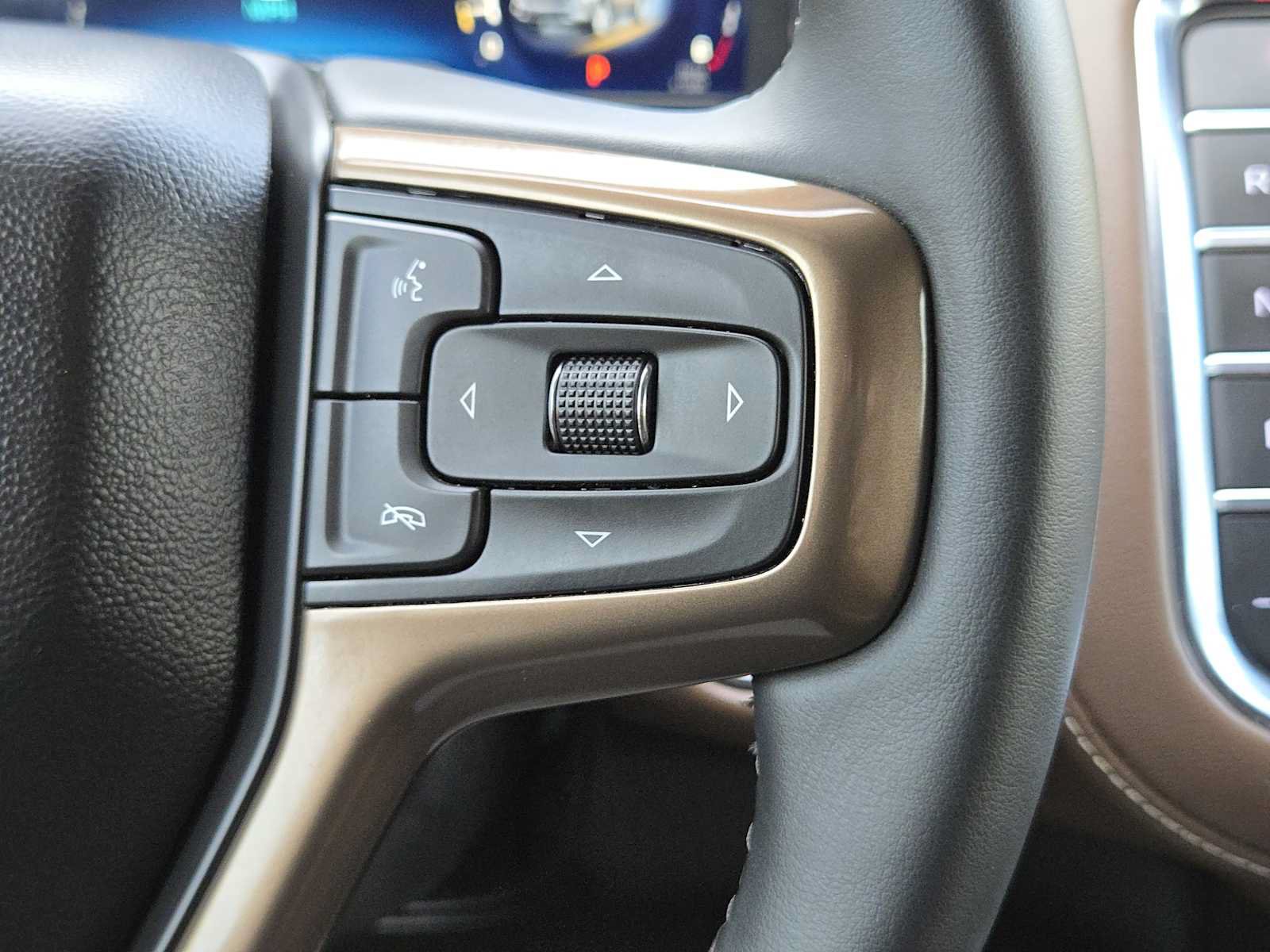 Certified 2023 Chevrolet Tahoe High Country AWD/4WD image 29
