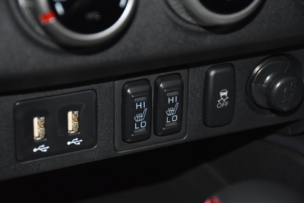 New 2027 Mitsubishi Outlander Sport LE AWD/4WD image 23