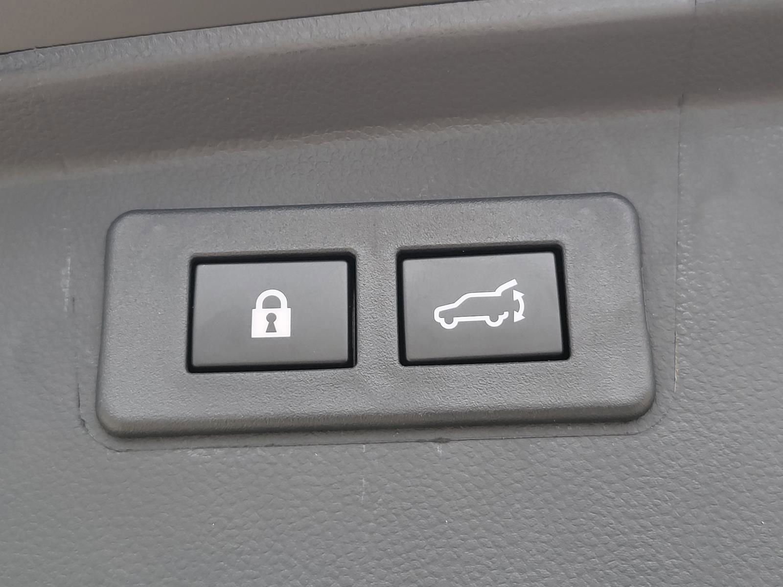 Certified 2025 Subaru Outback Limited XT image 12