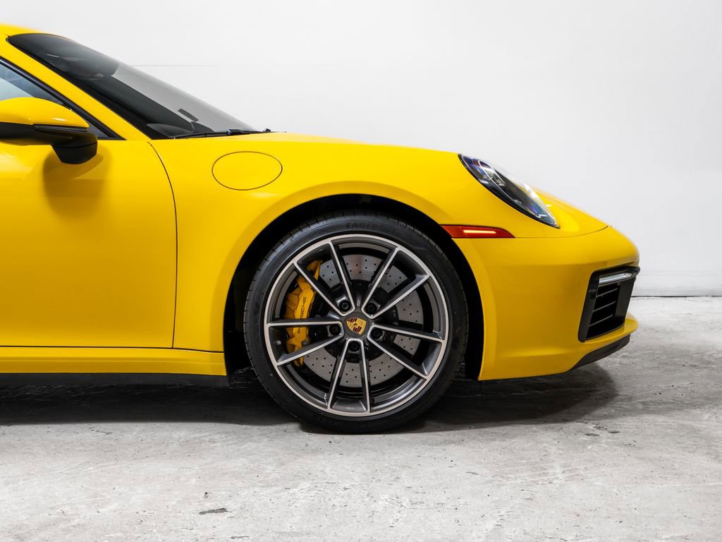 Used 2020 Porsche 911 Carrera S RWD image 12