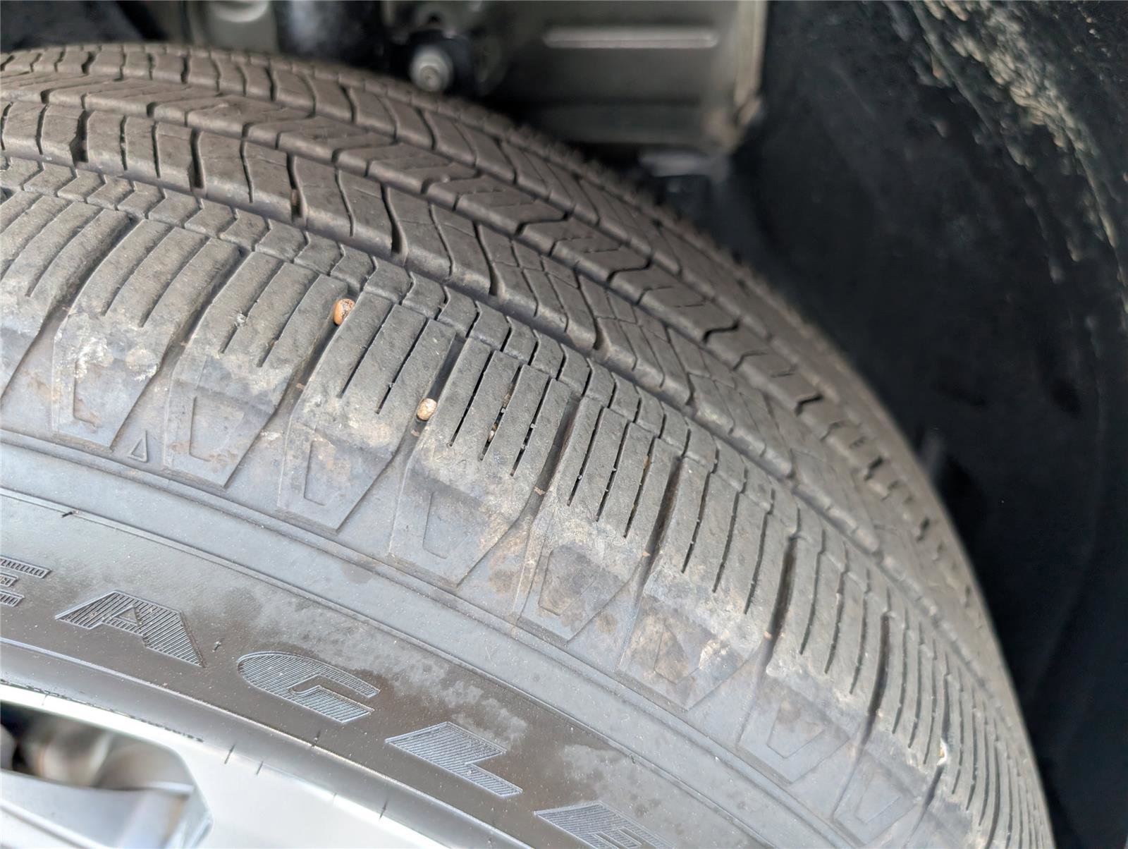 Used 2025 Honda Pilot EX-L image 10