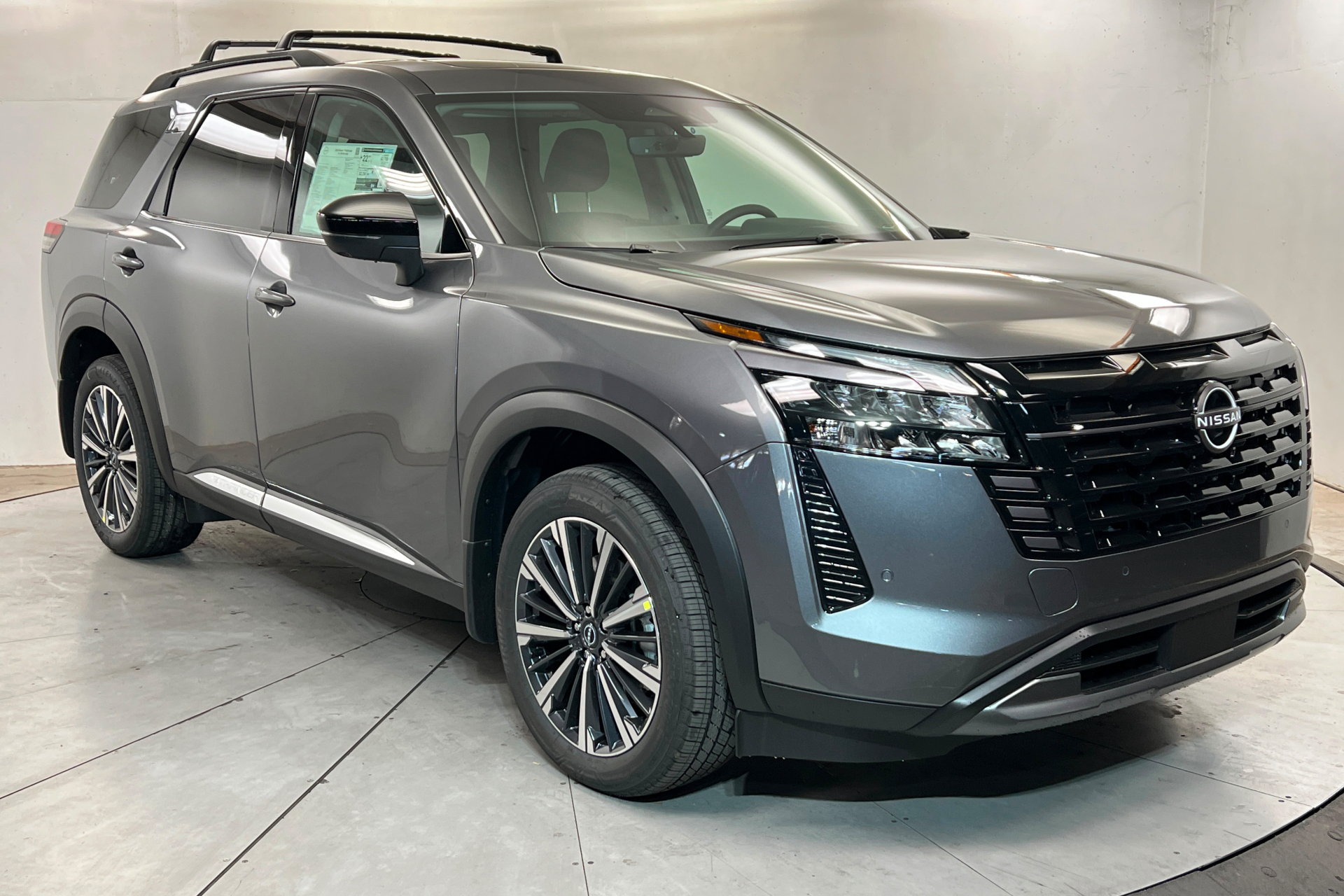 New 2026 Nissan Pathfinder Platinum w/ Cargo Package AWD/4WD image 7
