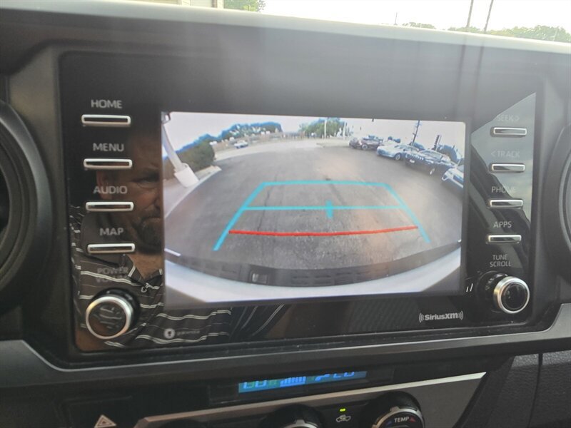 Used 2021 Toyota Tacoma SR AWD/4WD image 18