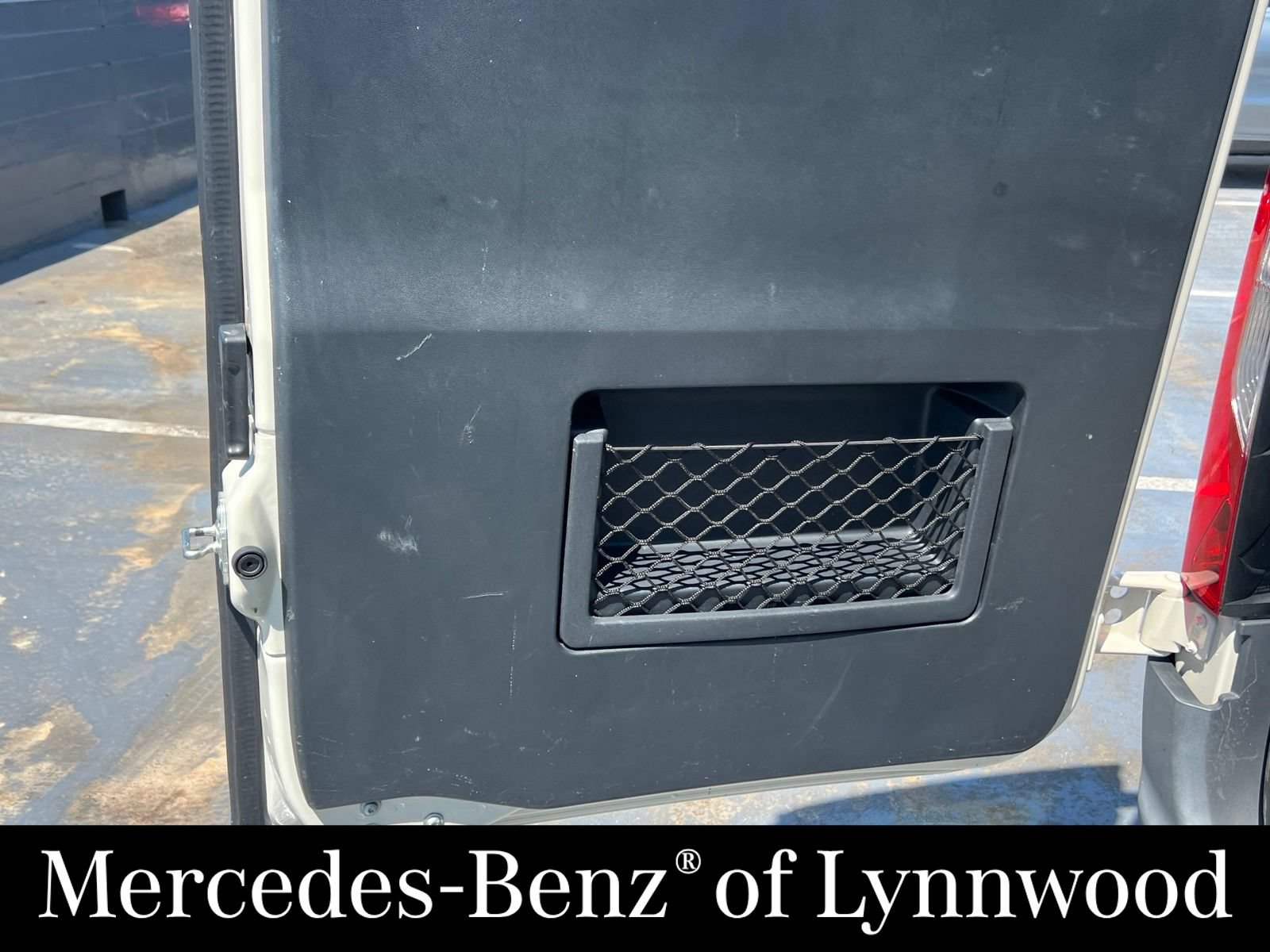 Used 2022 Mercedes-Benz Sprinter 2500 image 10