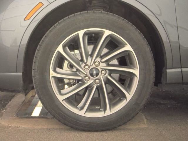 Used 2025 Lincoln Corsair Grand Touring w/ Equipment Group 301A AWD/4WD image 22