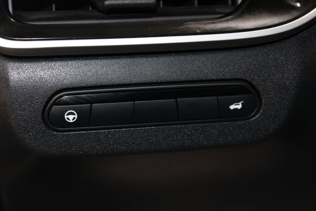Used 2023 INFINITI QX60 Luxe FWD image 37