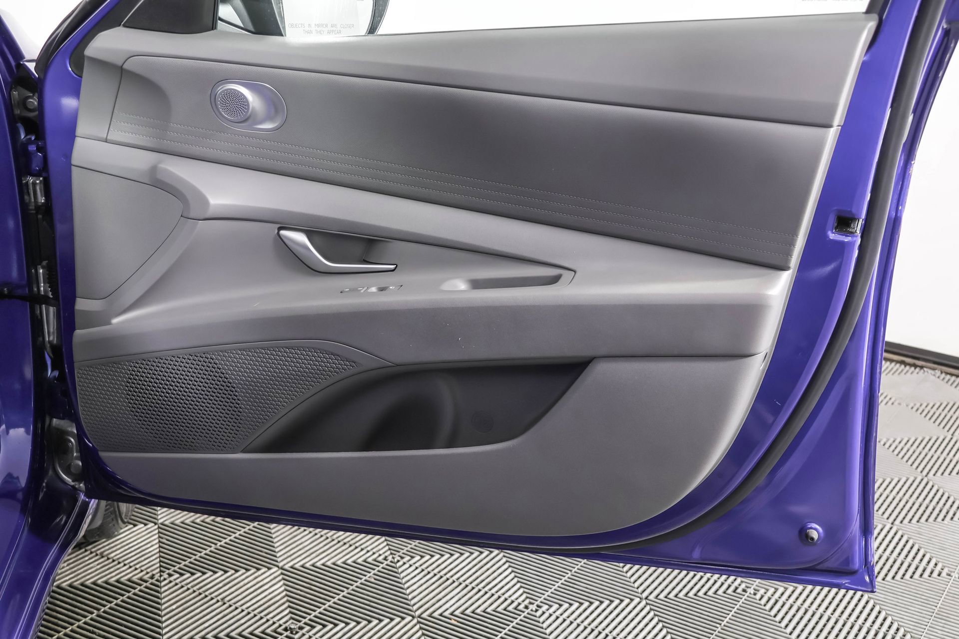 Used 2024 Hyundai Elantra SEL image 48