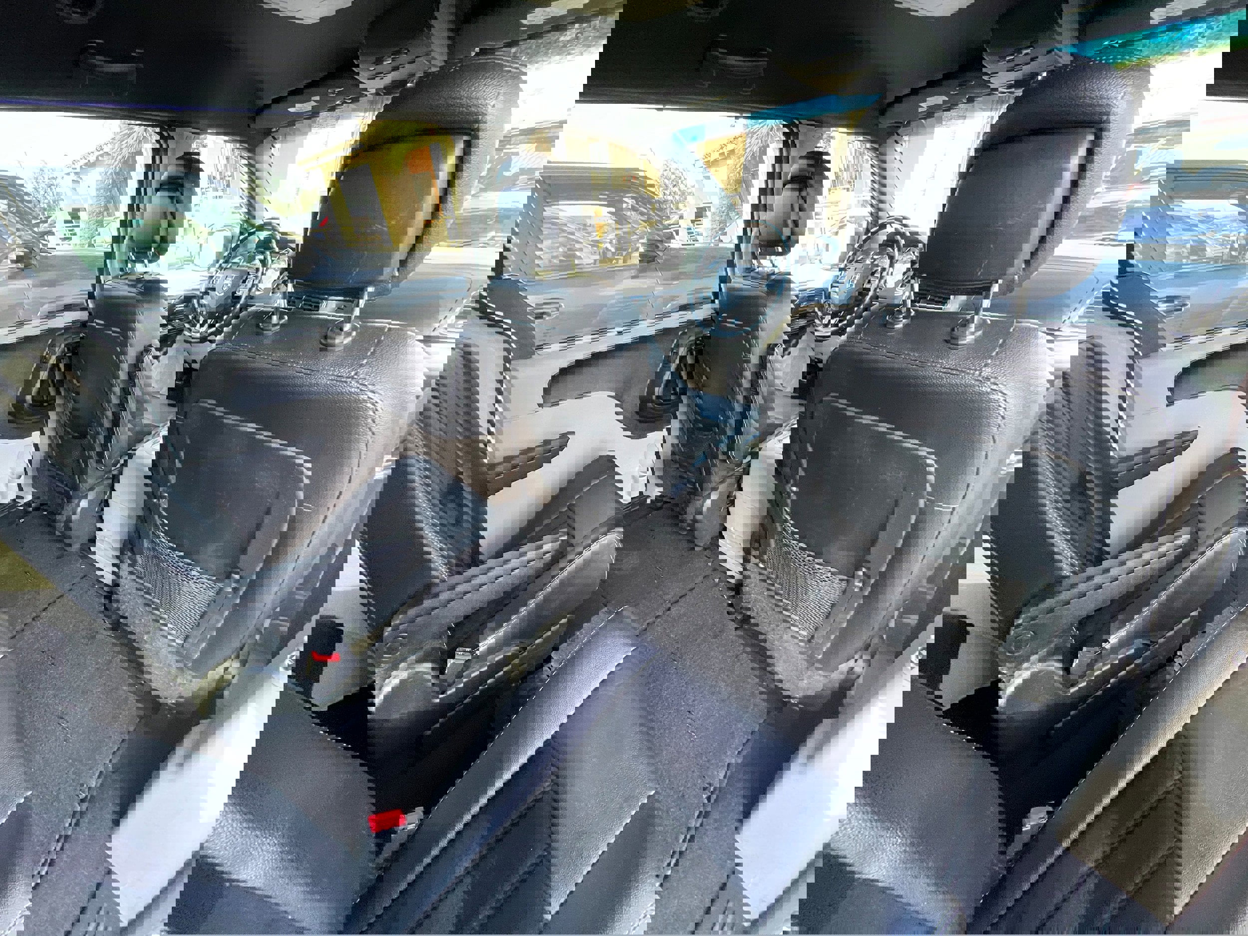 Used 2017 Dodge Grand Caravan SXT w/ Driver Convenience Group image 25