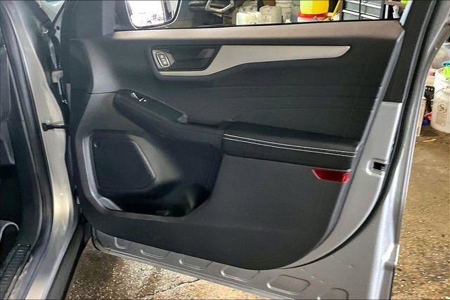 Used 2022 Ford Escape SE w/ Convenience Package image 19