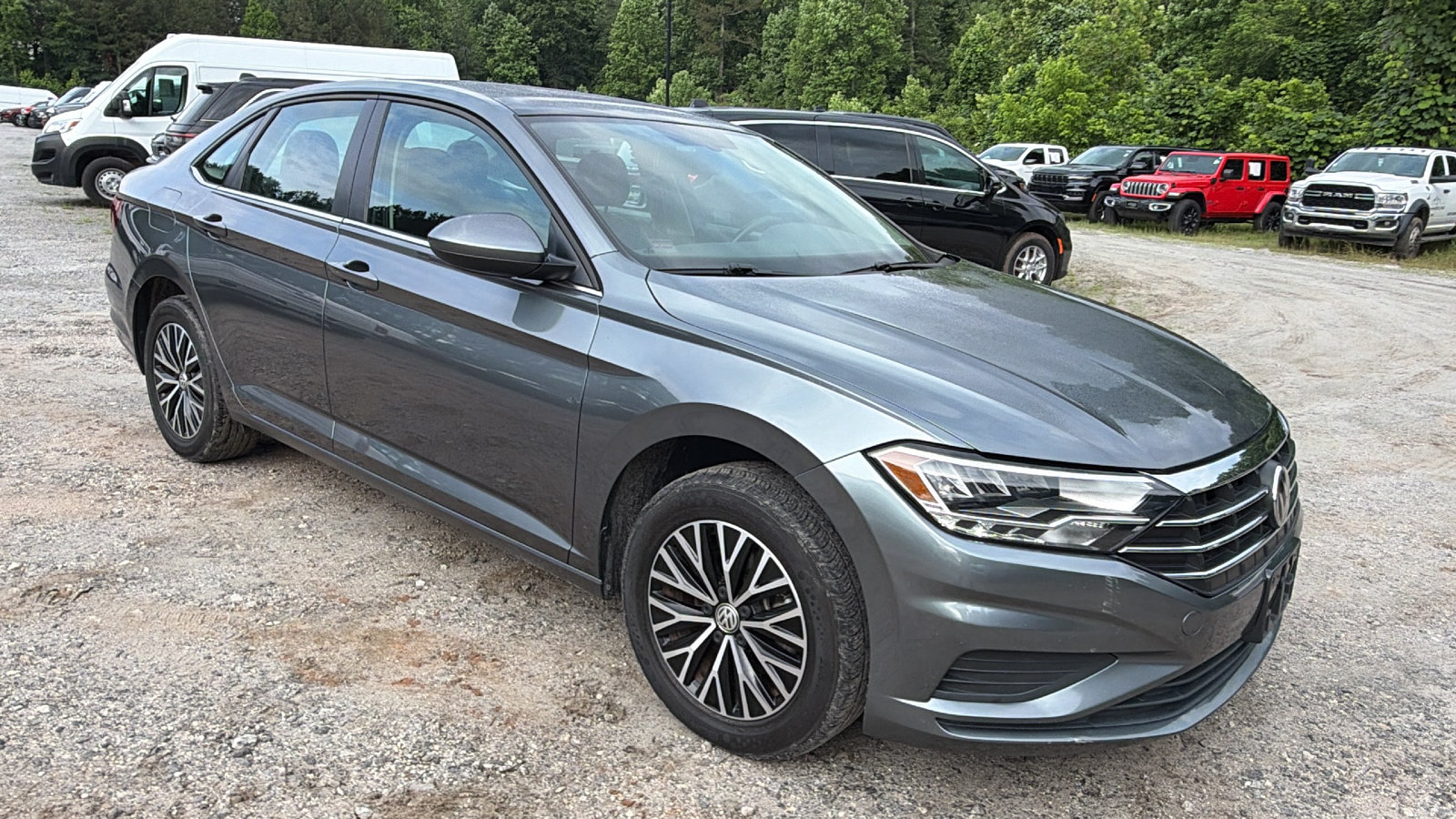 Used 2021 Volkswagen Jetta SE FWD image 5