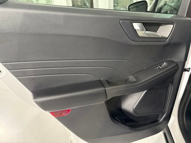 Used 2022 Ford Escape SEL AWD/4WD image 17