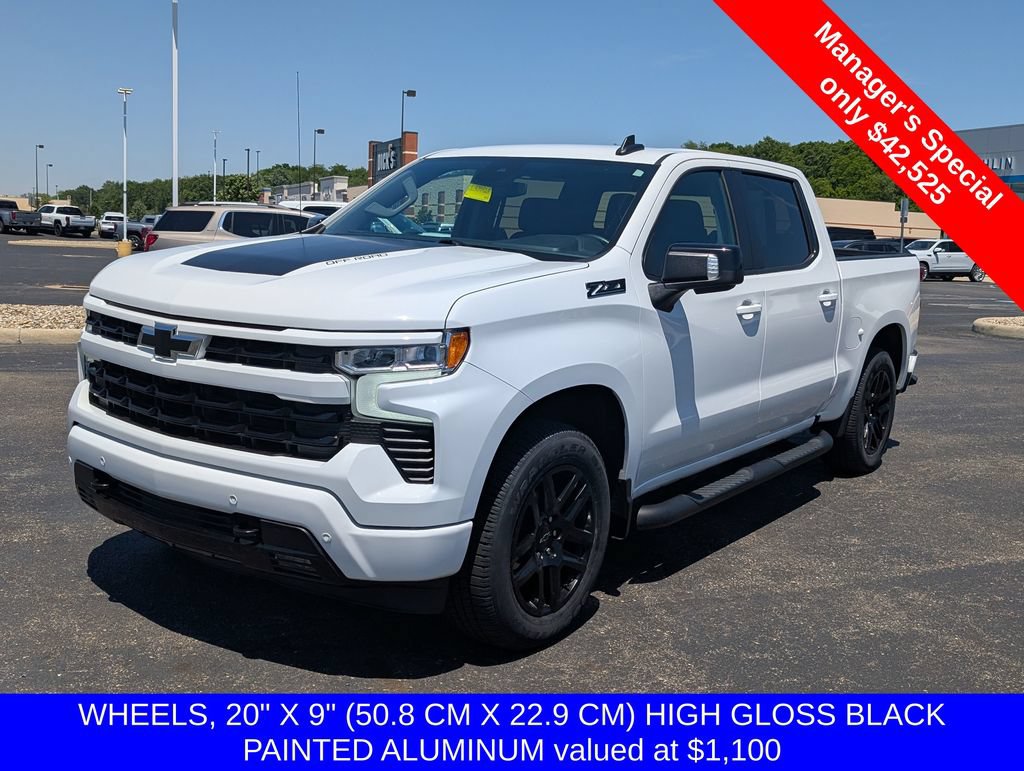 Used 2024 Chevrolet Silverado 1500 RST w/ Convenience Package II AWD/4WD image 4