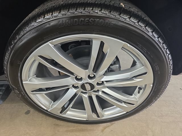Certified 2025 Cadillac Escalade Sport AWD/4WD image 35