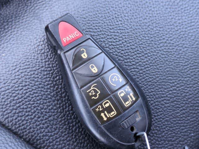 Certified 2019 Dodge Grand Caravan GT FWD image 29