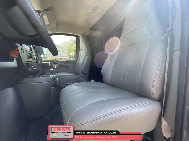 New 2025 Chevrolet Express 3500 w/ Driver Convenience Package image 17