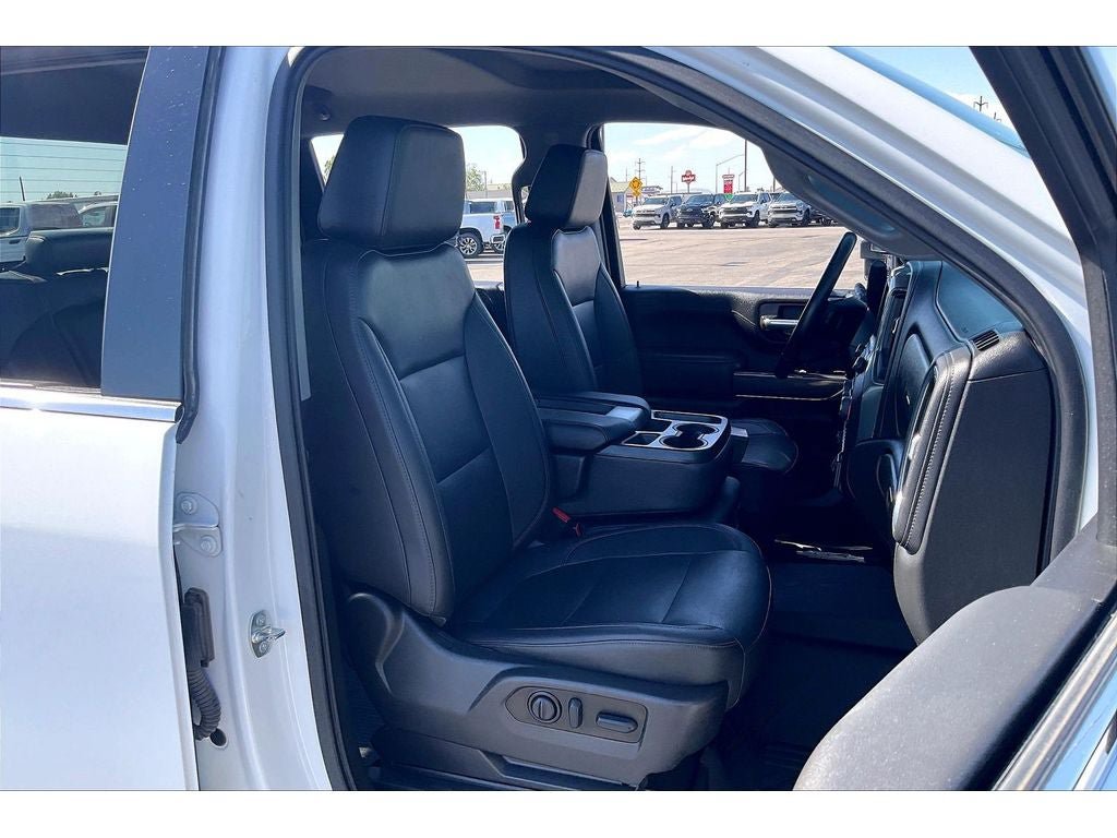 Used 2022 Chevrolet Silverado 3500 LTZ w/ Z71 Off-Road Package AWD/4WD image 8