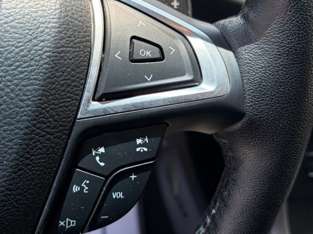 Used 2020 Ford Edge SEL w/ Convenience Package AWD/4WD image 17