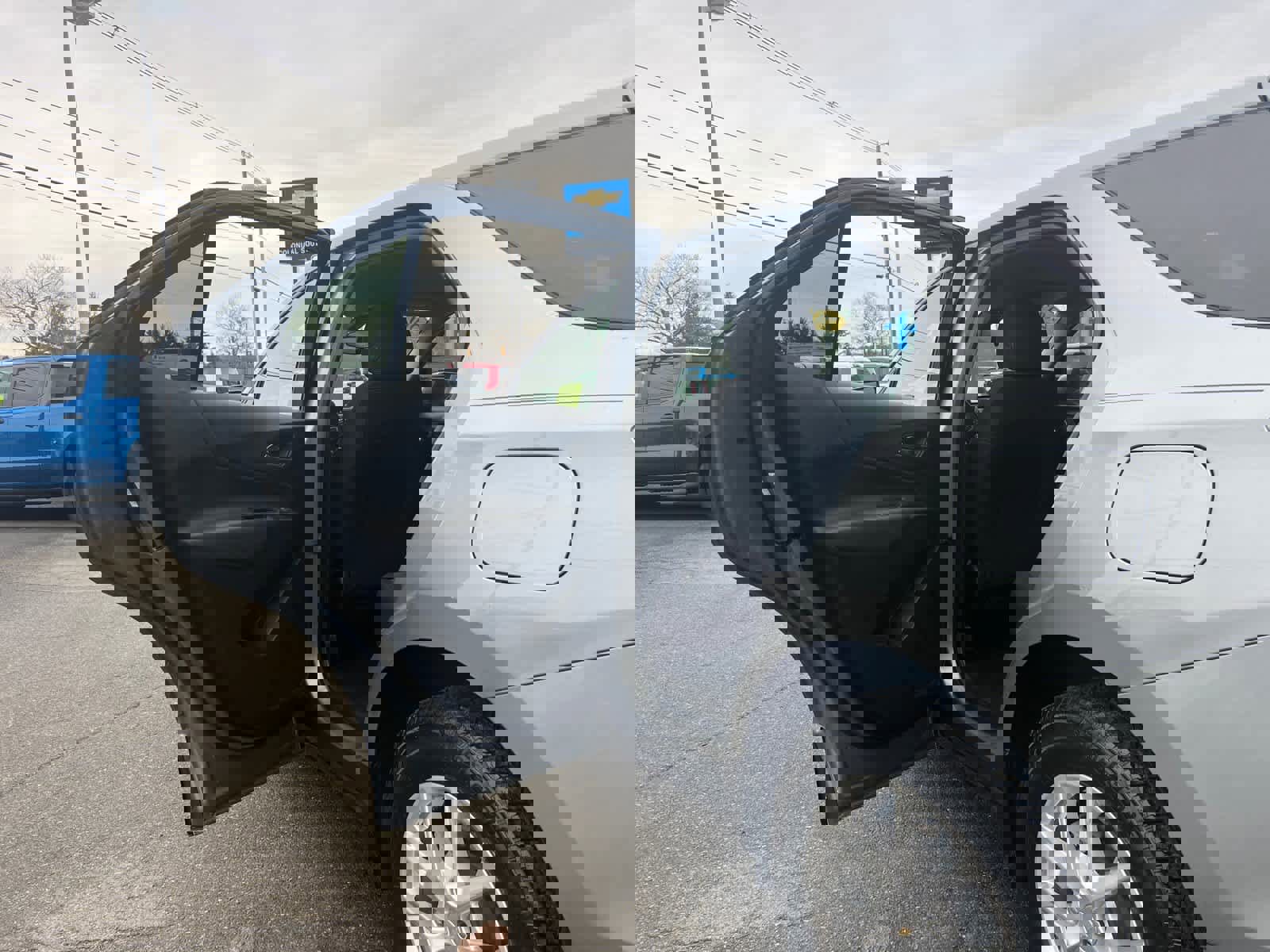 Certified 2023 Chevrolet Equinox LT image 32