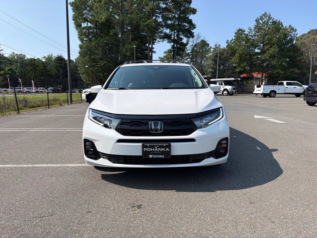 Used 2025 Honda Odyssey Elite image 4