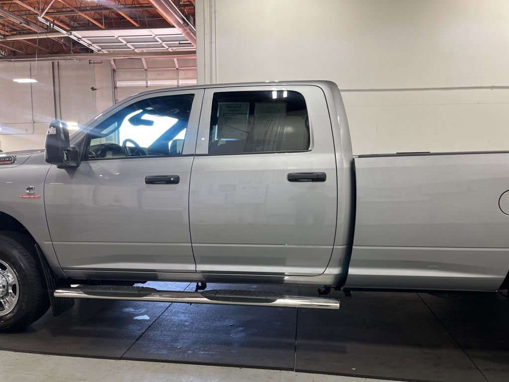 Used 2024 RAM 2500 Tradesman w/ Chrome Appearance Group image 4