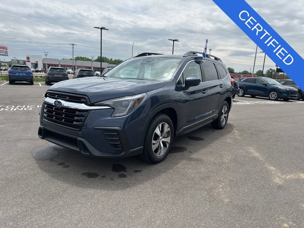 Certified 2025 Subaru Ascent Premium AWD/4WD image 3