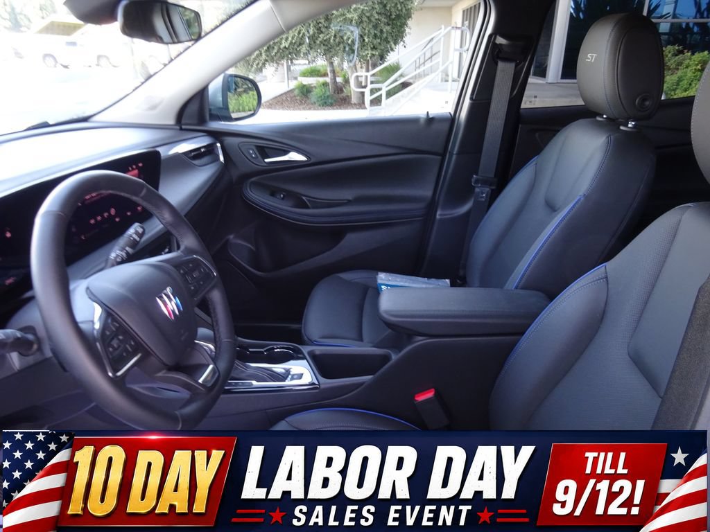 Used 2026 Buick Encore GX Sport Touring w/ Comfort Package FWD image 12