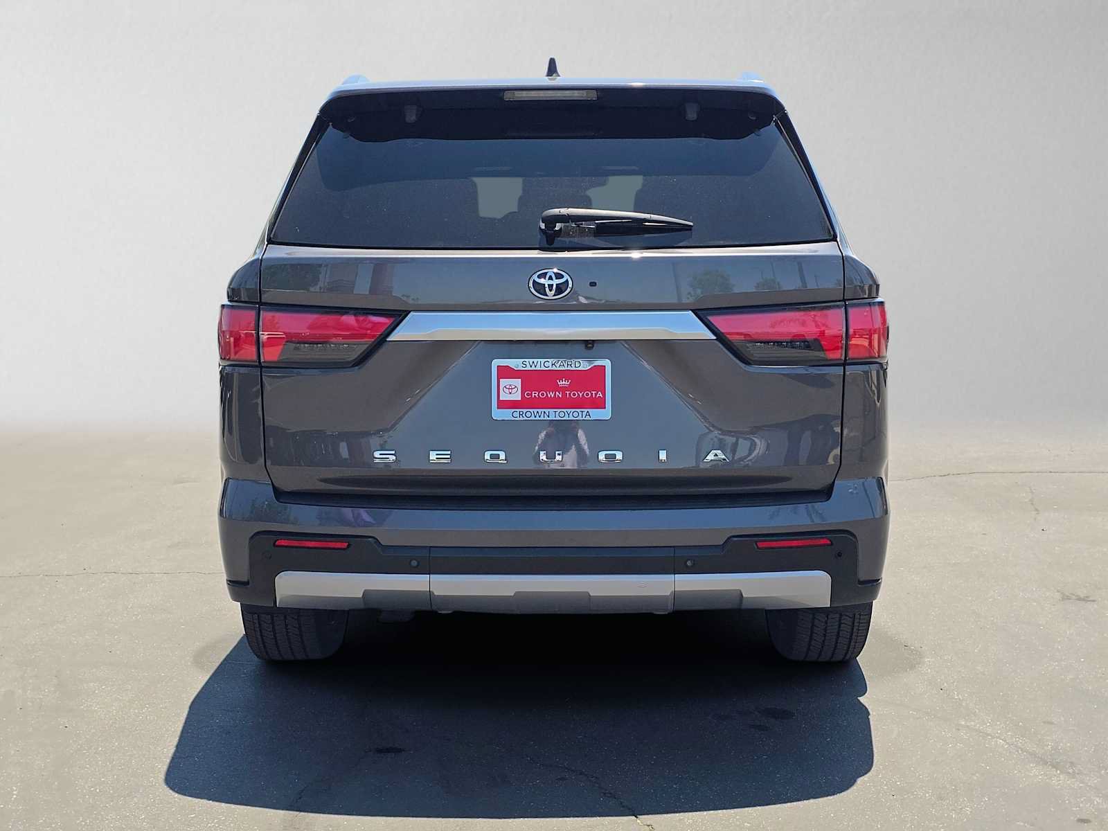 Certified 2024 Toyota Sequoia Capstone AWD/4WD image 4